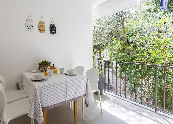 Luxury Bonbon Next To Banje Beach And Old Town, Great Location